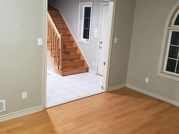 5th image of 289 Geraldine Cres