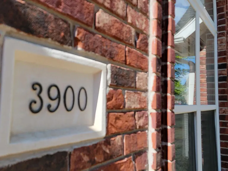 3900 W Morning Mist Dr — Photo 2
