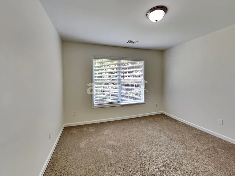 6250 Mulberry Park Dr — Photo 17