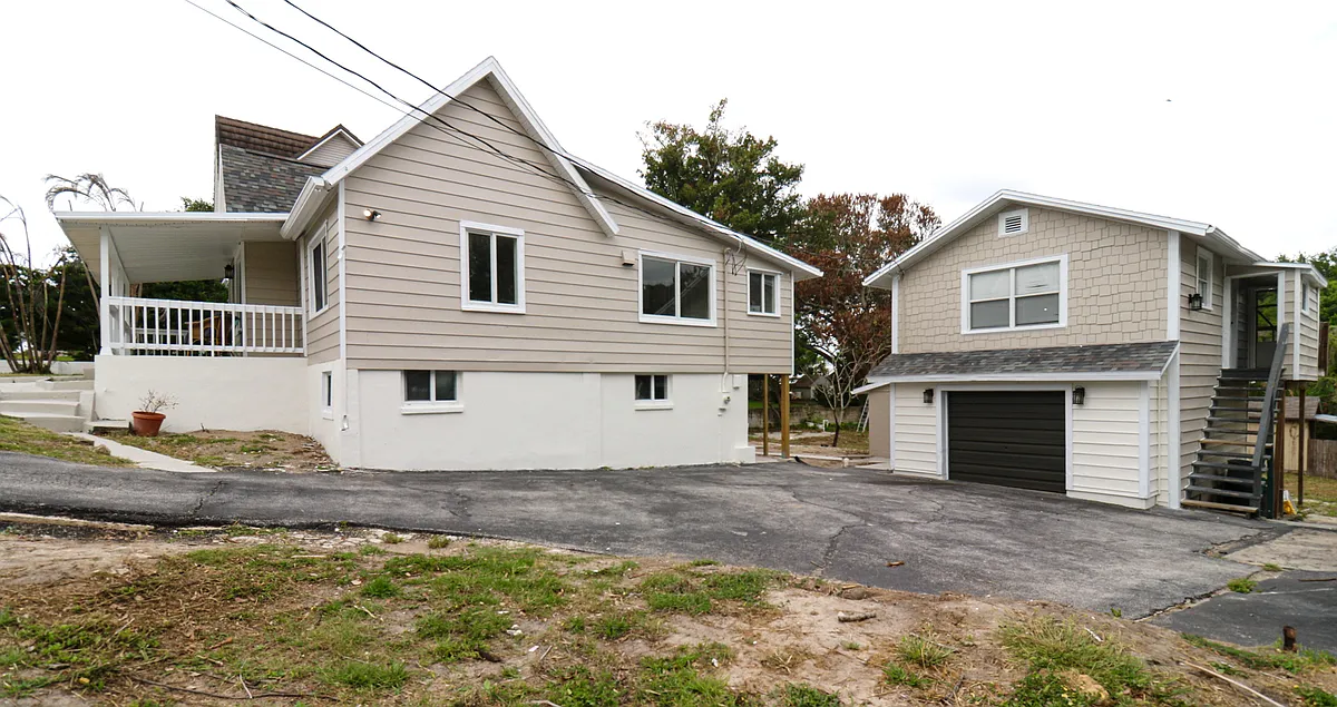 Building Photo - 44 Barton Ave #3