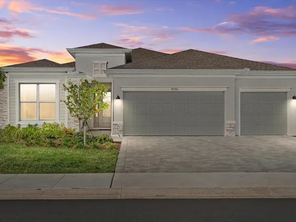 8566 Saint Kitts Cir, Englewood, FL 34224