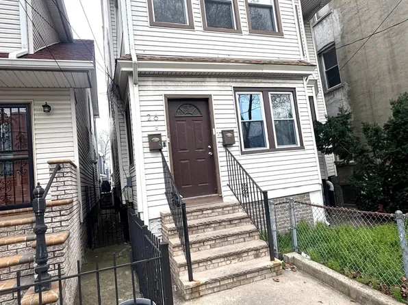 26 Olean Ave, Jersey City, NJ 07304