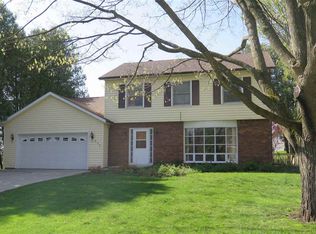 603 Sunrise Blvd, Decorah, IA 52101