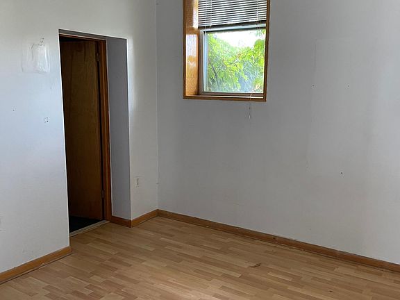 2nd image of 721 Wharton St #1