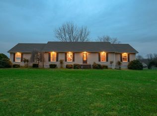 725 Mapleview Ln, Shelbyville, TN 37160