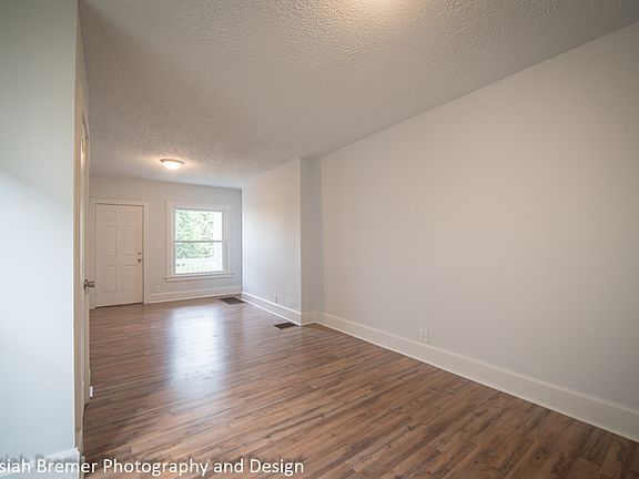 4th image of 1371 1373 Nth 6th St
