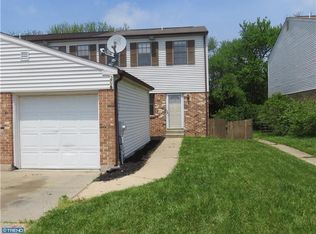 206 Springwood Dr, Bear, DE 19701