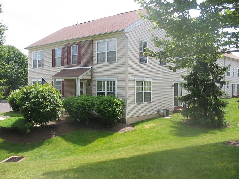 5087 Corner Lot