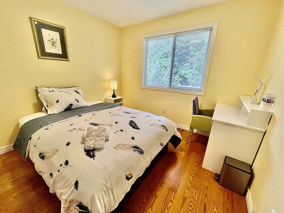 Bedroom B: $1,130 with Queen sized bed (Shared bathroom)