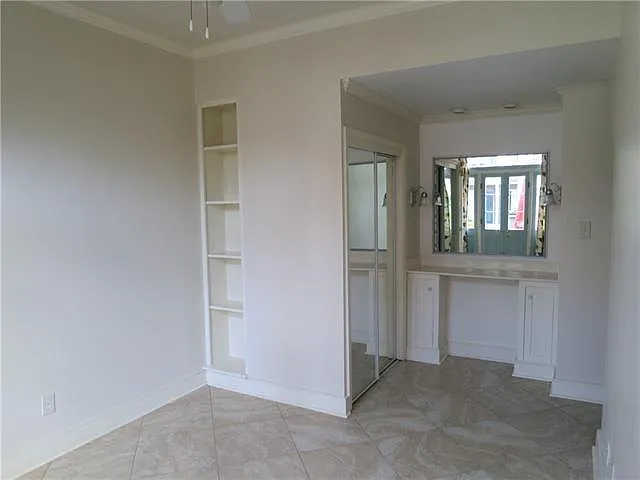 523 Burgundy St #1 — Photo 18