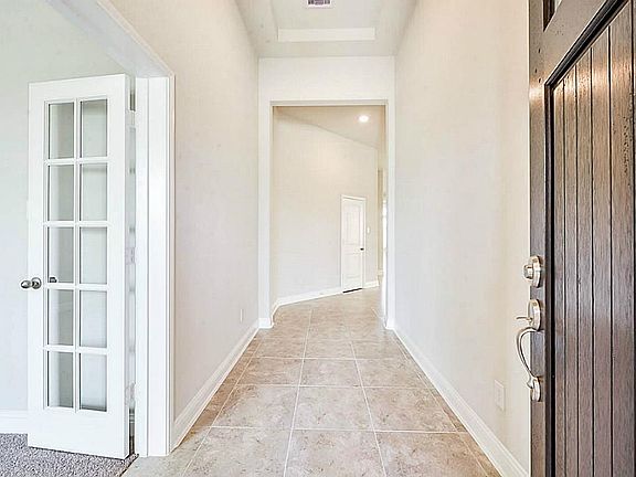 3rd image of 17011 Maravillas Cove Dr