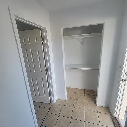 1450 Colorado Ave #E Photo 1