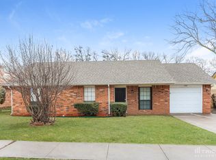 2118 Mesa Wood Dr, Glenn Heights, TX 75154