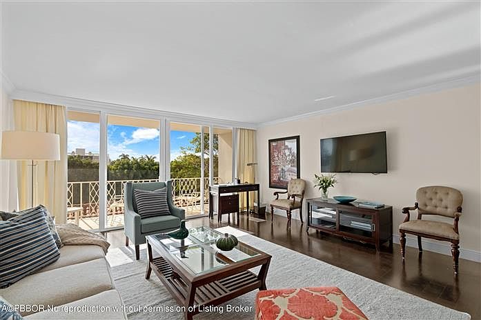 1st image of 434 Chilean Ave APT 4B
