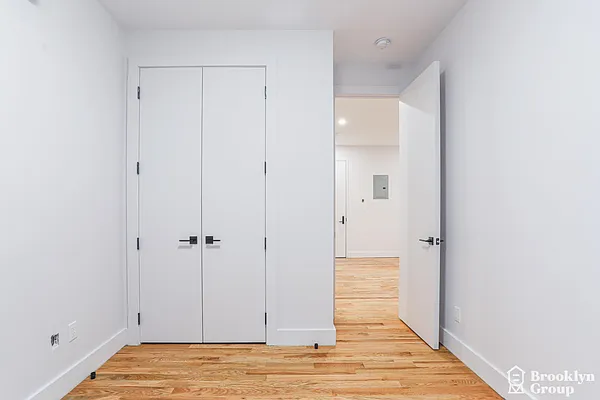 Rented by Brooklyn Group | media 10