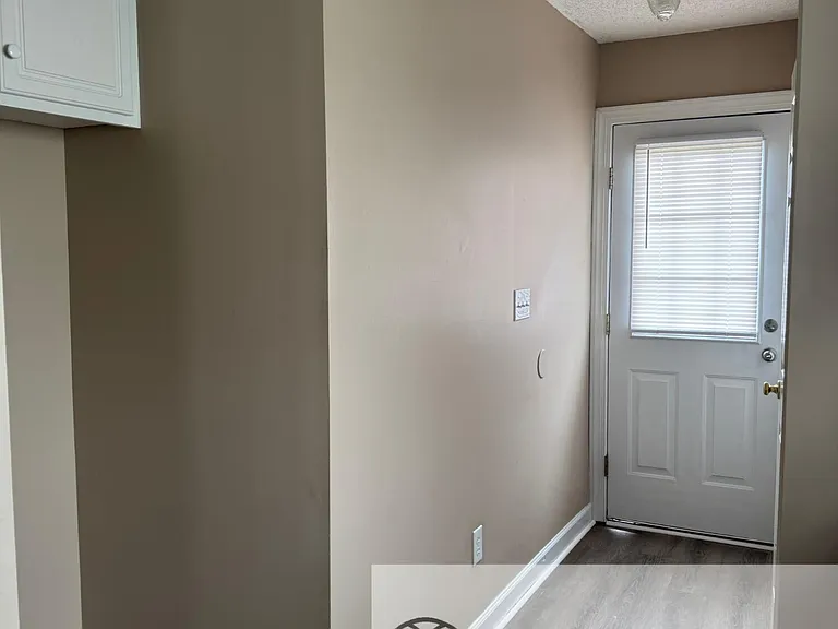 3818 Starship Ln NW #B — Photo 5