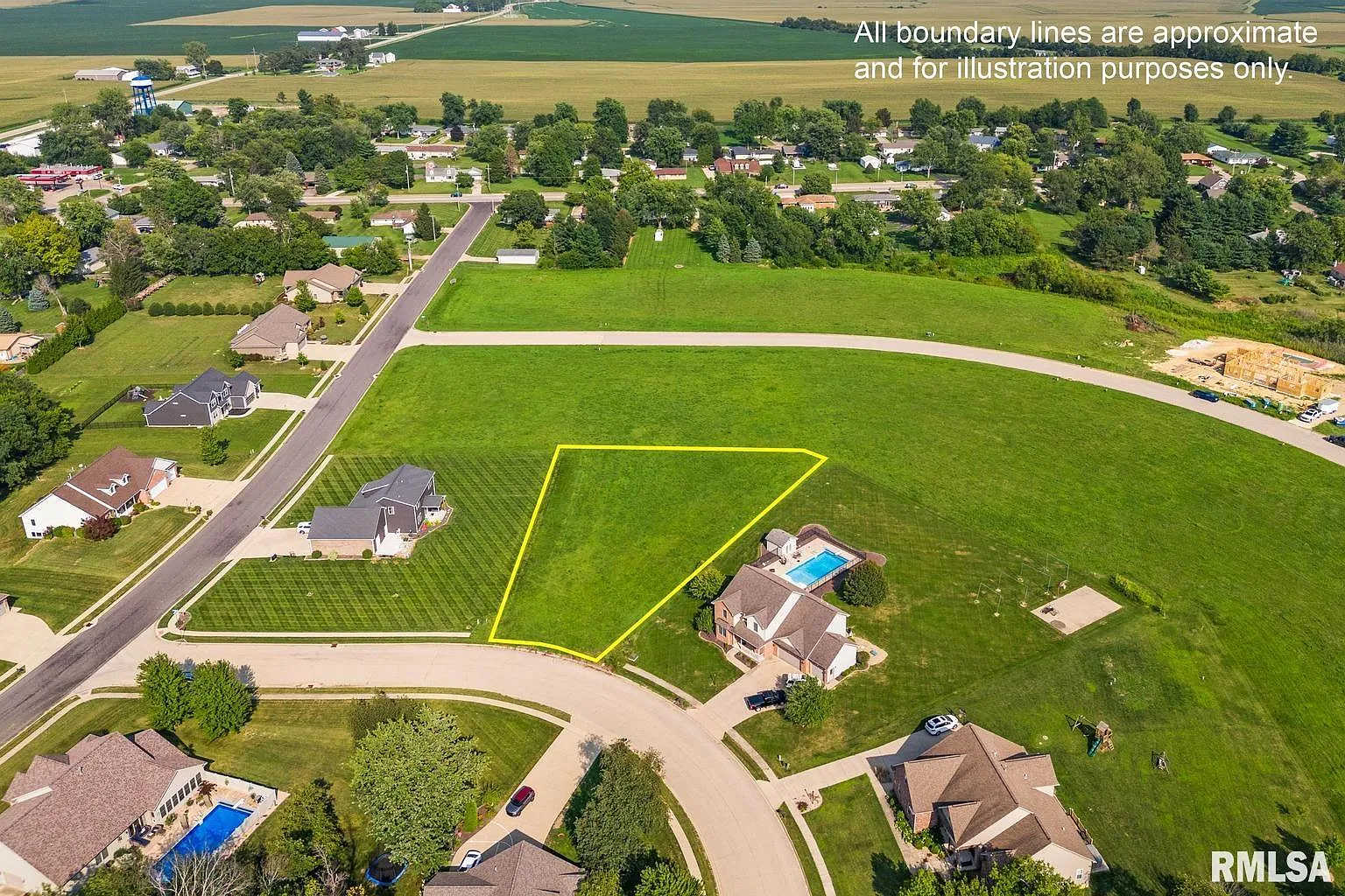 417 Apache Way photo 1