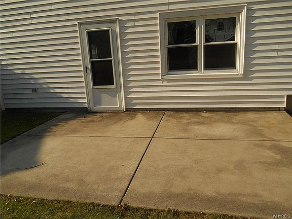 3rd image of 59 Marlin Dr