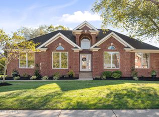 1211 Crosstimbers Dr, Louisville, KY 40245