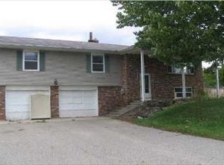 2070 Winding Oak Dr, Dorr, MI 49323