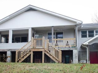 31 Lakeshore Dr, Weaverville, NC 28787
