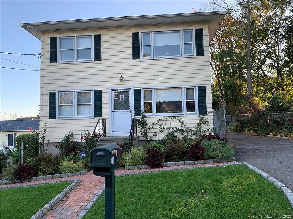 111 Parkview Ave, Bridgeport, CT 06606 Zillow