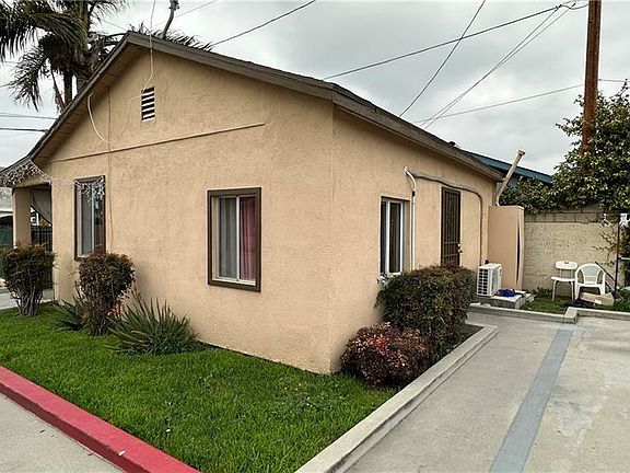 2nd image of 2734 N Humbert Ave