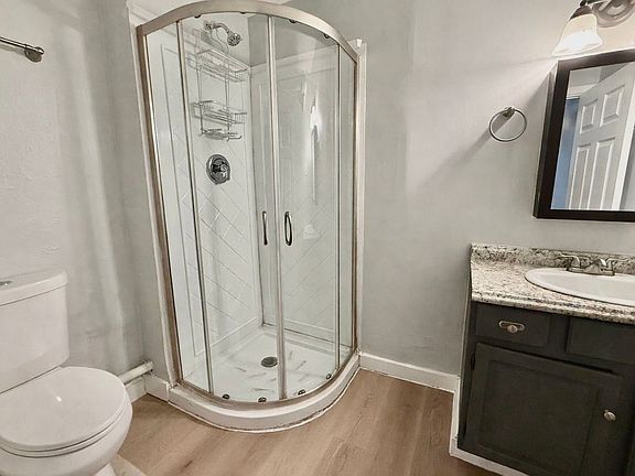 3rd image of 2630 Stanton Ave #4