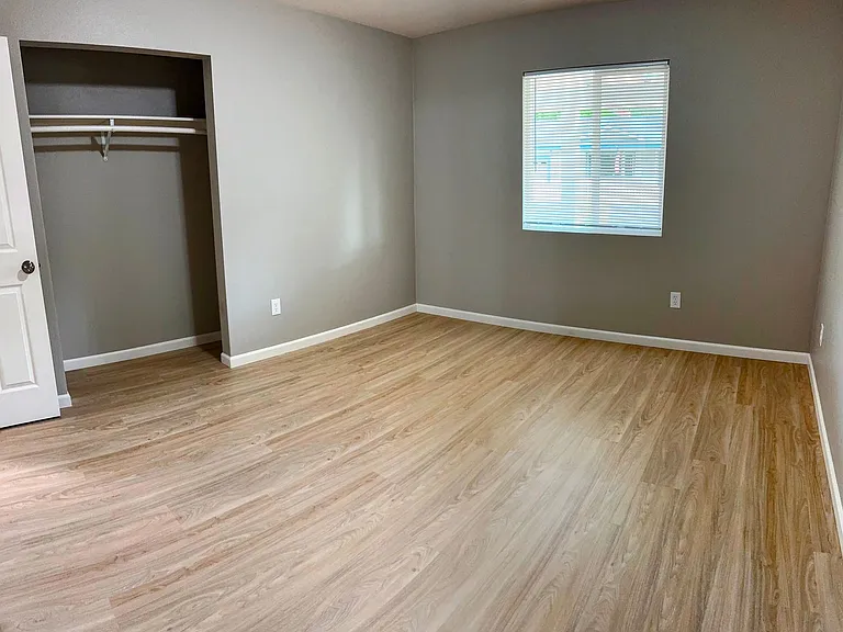 16116 Mistletoe Ln — Photo 15