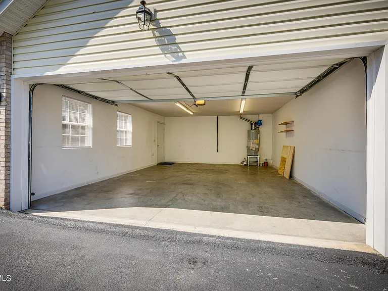 3711 Apple Grove Cir — Photo 23
