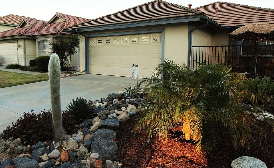 1st image of 2430 Conway Dr