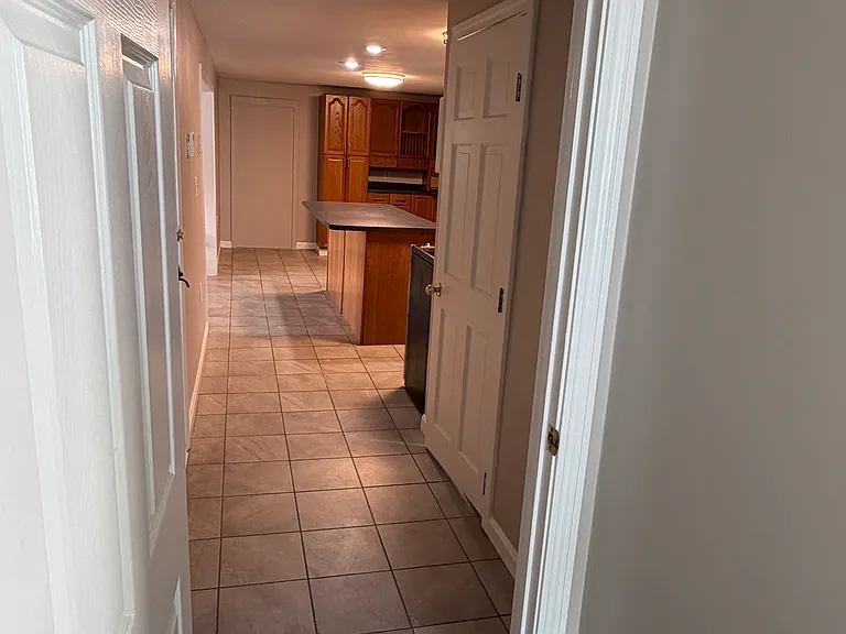 Hall from one bedroom to kichen