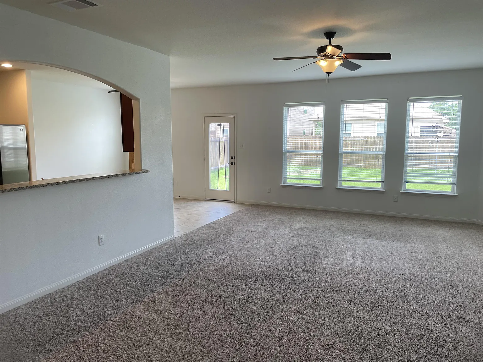 X Breanna Lane 1680 -- Britt/turn - 1 — Photo 3