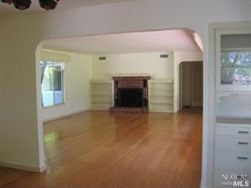 2nd image of 3280 Vichy Ave