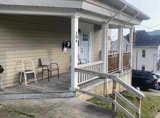 104 3rd St #1, Morgantown, WV 26505