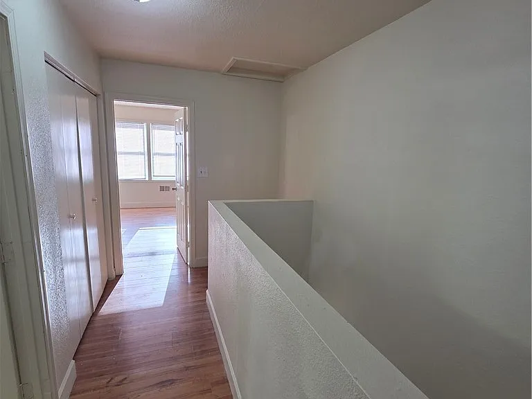 1590 Mustang Dr — Photo 32