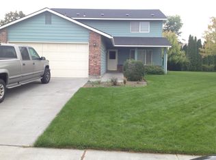 5207 Jacksnipe Ct, West Richland, WA
