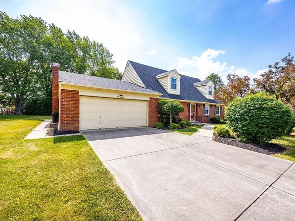 7678 Oceola Ln, West Chester, OH 45069