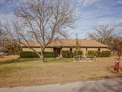 1909 Cindy Ct, Burleson, TX, 76028