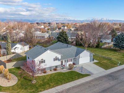 3892 E Eisenhower Dr, Meridian, ID, 83642