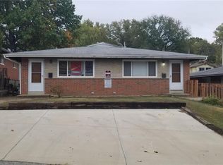 3140 Sherman Dr, Saint Ann, MO 63074