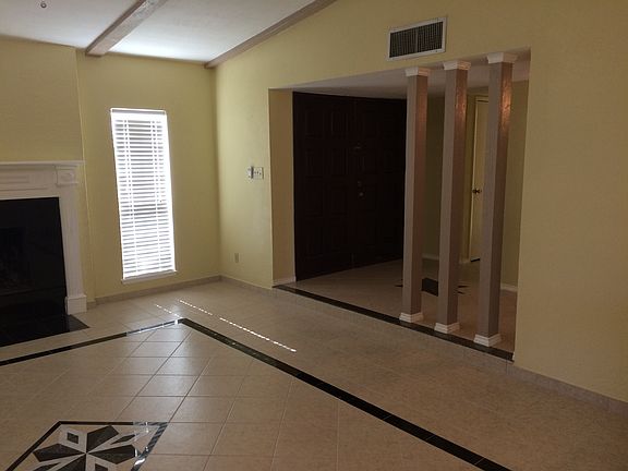 3rd image of 2509 Gayle Dr