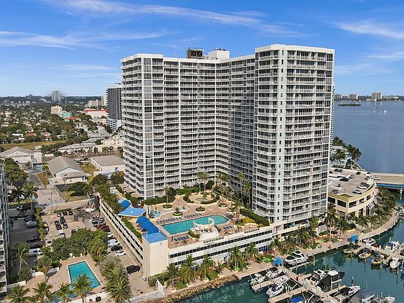 4th image of 7601 E Treasure Dr APT 717