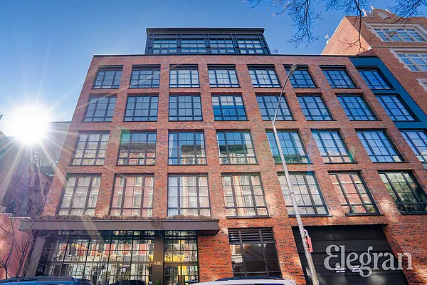 Rented by (Legacy) Elegran | media 31