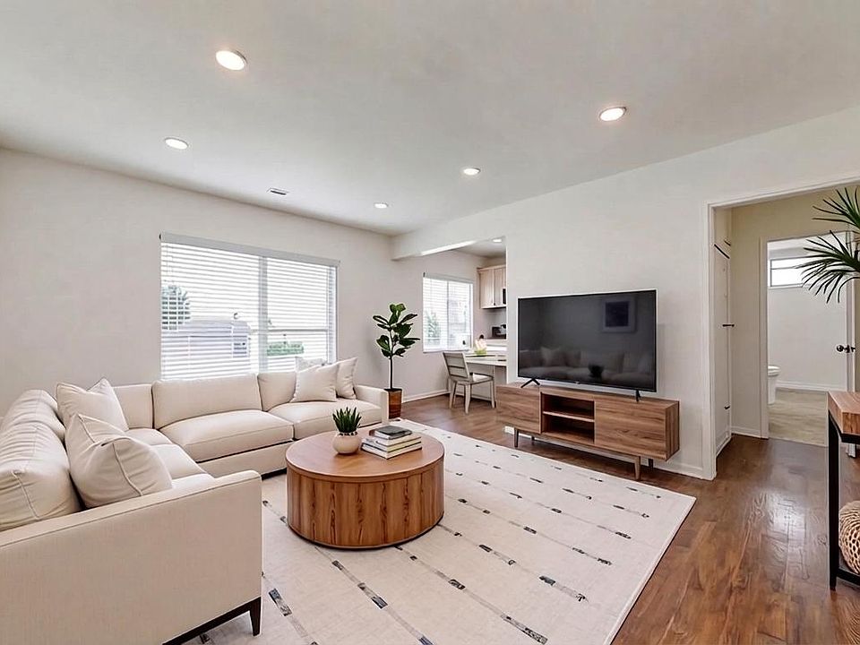 1st image of 2617 Gates Ave APT C