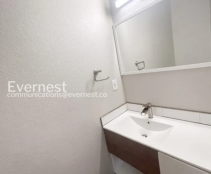 6639 Rio Bravo Grv — Photo 16