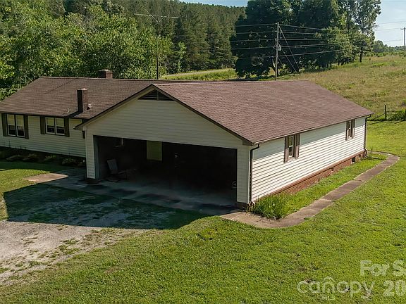 2nd image of 621 Pleasant Grove Rd