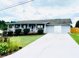 131 Cross Creek Rd, Maynardville, TN 37807