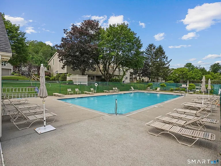 12 Boulevard Dr #24-145 — Photo 17