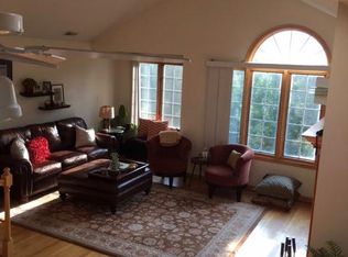 1330 N Greenview Ave APT 3, Chicago, IL 60642